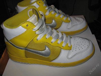 Лот: 751280. Фото: 1. Кроссовки NIKE DUNK. Другое (одежда, обувь, галантерея)