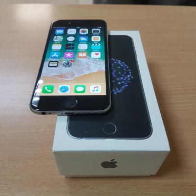 Лот: 13463356. Фото: 1. iPhone 6 Ростест, в отличном состоянии... Смартфоны