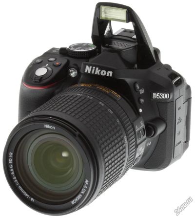 Лот: 5069923. Фото: 1. Зеркальная камера Nikon D5300... Цифровые зеркальные