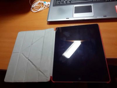 Лот: 4940830. Фото: 1. Apple iPad 2 16Gb Wi-Fi + 3G Обмен... Планшеты