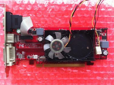 Лот: 2304359. Фото: 1. Pci-ex ATI radeon 2400XT 256mb... Видеокарты