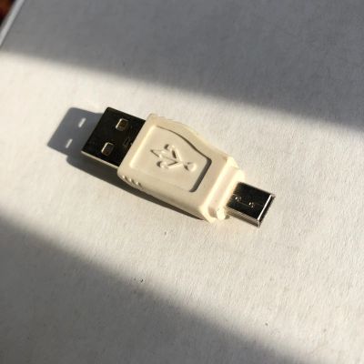 Лот: 19188419. Фото: 1. Переходник USB - mini USB. Дата-кабели, переходники