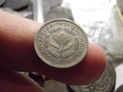Лот: 16550232. Фото: 1. 6 пенсов 1951 года-Ю.А.Р. -колония... Россия до 1917 года