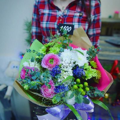 Лот: 7271748. Фото: 1. Сборный букет. Цветы на Щорса... Свежие цветы