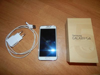Лот: 6226634. Фото: 1. Samsung Galaxy S5 G900F 16Gb White... Смартфоны