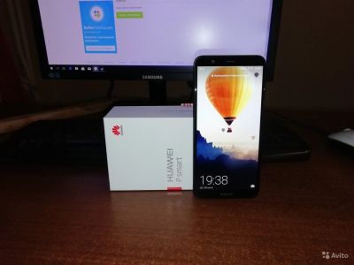 Лот: 11941983. Фото: 1. Huawei P Smart 32gb. Смартфоны
