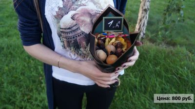 Лот: 16398745. Фото: 1. Съедобные букеты. Букеты из конфет, игрушек