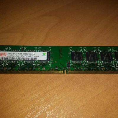 Лот: 13939395. Фото: 1. hynix 1gb 2rx8 pc2-5300u-555-12. Оперативная память