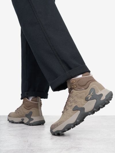 Лот: 25661285. Фото: 1. Ботинки утепленные мужские Reebok... Другое (одежда, обувь, галантерея)