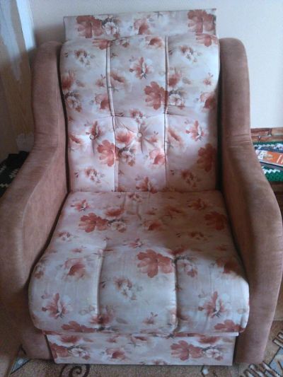 Лот: 6802856. Фото: 1. Кресло-кровать. Состояние хорошее. Диваны