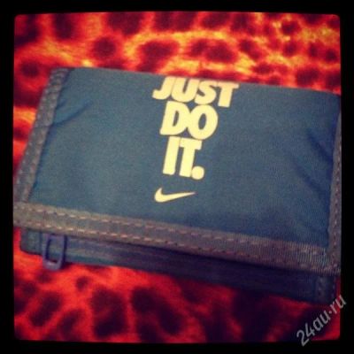 Лот: 2327914. Фото: 1. продам кошелек Nike Just do it... Бумажники, кошельки, портмоне