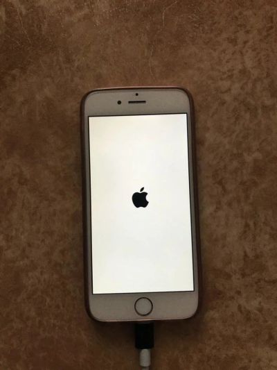 Лот: 10387495. Фото: 1. Iphone 6. Смартфоны