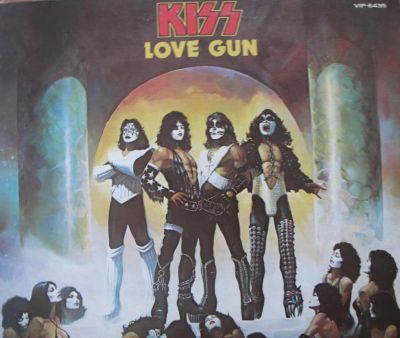 Лот: 6783250. Фото: 1. KISS "Love gun" 1977 год. Аудиозаписи