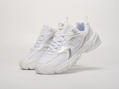 Лот: 25045797. Фото: 1. Кроссовки New Balance 530. Кеды, кроссовки, слипоны