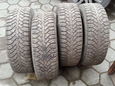 Лот: 5999616. Фото: 1. Nokian Hakka 5 215/60 R16 на штампах... Шины на дисках