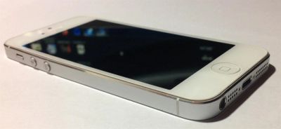 Лот: 3391904. Фото: 1. iphone 5 рст 16гб на гарантии. Смартфоны