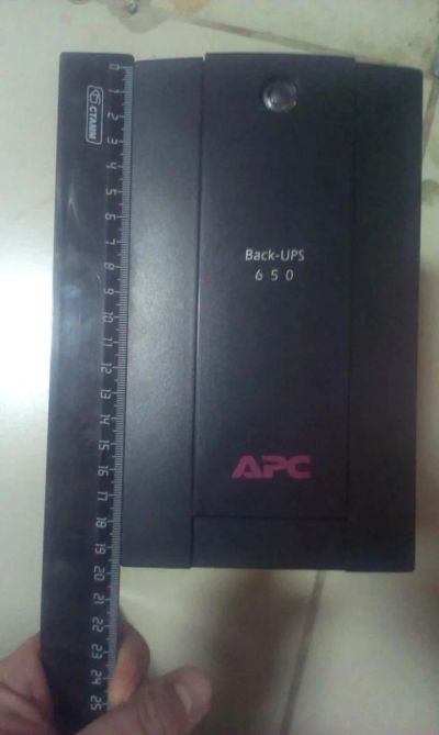 Лот: 9059865. Фото: 1. Бесперебойник APC 650. ИБП, аккумуляторы для ИБП