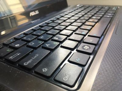 Лот: 15752382. Фото: 1. Мощный Asus 4 ядра 4Гига 500Гб... Ноутбуки