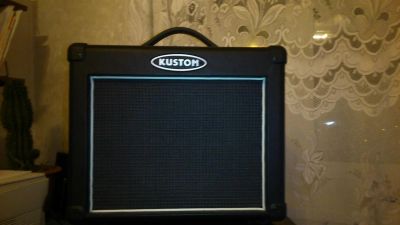 Лот: 3356343. Фото: 1. Kustom arrow 16r. Гитарные эффекты и комбоусилители