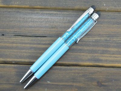 Лот: 8827453. Фото: 1. Шариковая ручка с кристаллами... Ручки, карандаши, маркеры