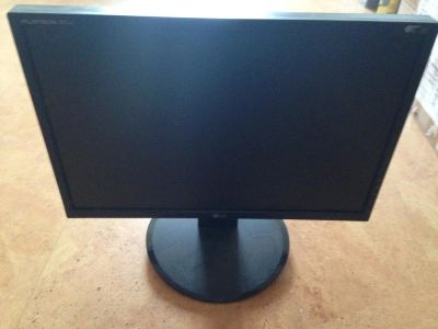 Лот: 9581103. Фото: 1. Продам монитор LG Flatron L194WT-BF. ЖК-мониторы