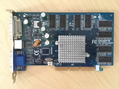 Лот: 9802015. Фото: 1. видеокарта Nvidia GeForce FX 5500... Видеокарты