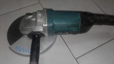 Лот: 10051275. Фото: 1. Болгарка makita 9069s. Электроинструмент