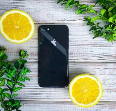 Лот: 14296746. Фото: 1. iPhone 8 256G Space Gray. Б/у. Смартфоны