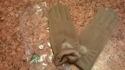 Лот: 8843174. Фото: 1. женские перчатки размер 8, внутри... Перчатки, варежки, митенки