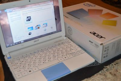 Лот: 3795240. Фото: 1. Acer Aspire One Happy. Ноутбуки