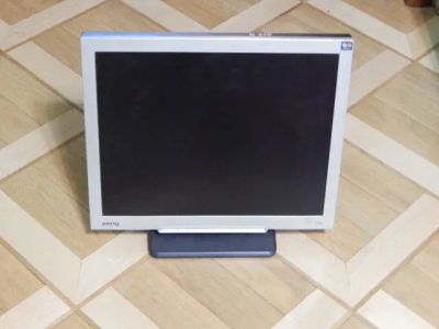Лот: 25730590. Фото: 1. Мониторы к компьютеру(2 шт). ЖК-мониторы