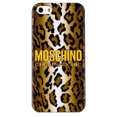 Лот: 5242849. Фото: 1. Чехол Moschino пластиковый для... Чехлы, бамперы