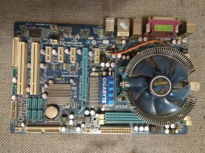 Лот: 17026460. Фото: 1. 2 материнские платы Gigabyte. Материнские платы