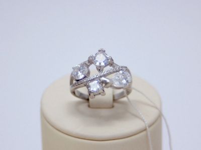 Лот: 14714913. Фото: 1. СЕРЕБРЯНОЕ КОЛЬЦО С ФИАНИТАМИ... Кольца, перстни