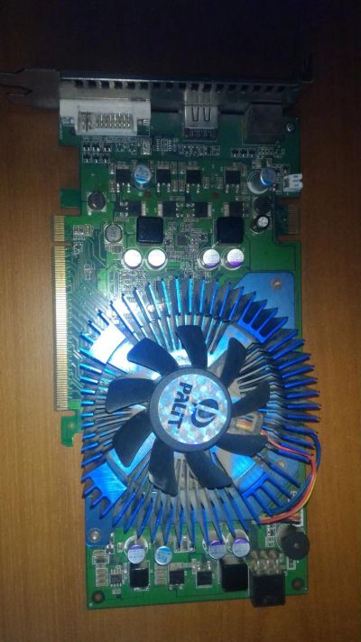 Лот: 7508065. Фото: 1. ВидеокартаGeForce 8800 GT. Видеокарты