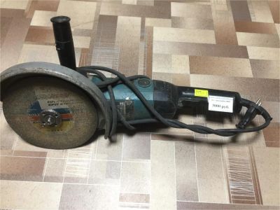 Лот: 11347896. Фото: 1. Болгарка Makita 9069 (4725). Электроинструмент