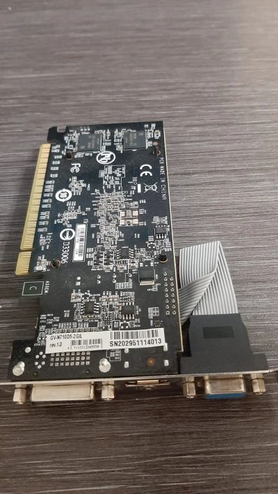 Лот: 18940303. Фото: 1. Видеокарта Gigabyte GeForce GT... Видеокарты