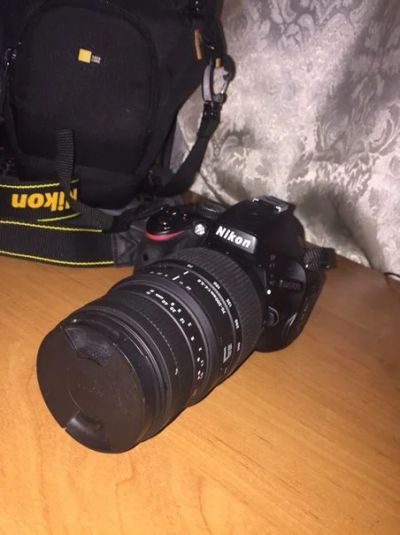 Лот: 5650169. Фото: 1. Зеркальный фотоаппарат Nikon D5100. Цифровые зеркальные