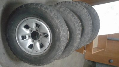 Лот: 16721627. Фото: 1. Шины на дисках 215/80 R16 Bridgestone... Шины на дисках