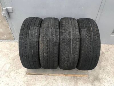 Лот: 25729347. Фото: 1. Зимние шины Bridgestone Blizzak... Шины
