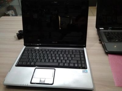 Лот: 11584001. Фото: 1. Ноутбук Asus f81s (13484). Ноутбуки