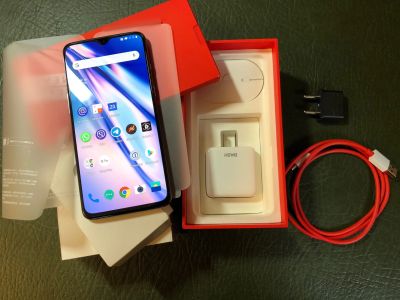 Лот: 14466837. Фото: 1. One Plus 7 (OnePlus 7) 8/256GB... Смартфоны