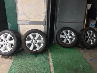 Лот: 11813442. Фото: 1. hankook winter i pike 215 60 17. Шины