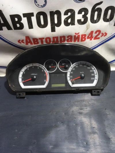 Лот: 21717660. Фото: 1. панель приборов Chevrolet Aveo... Двигатель и элементы двигателя