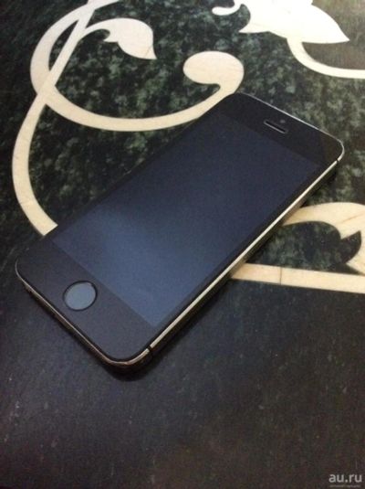 Лот: 8203783. Фото: 1. iPhone 5s 16gb Original. Смартфоны