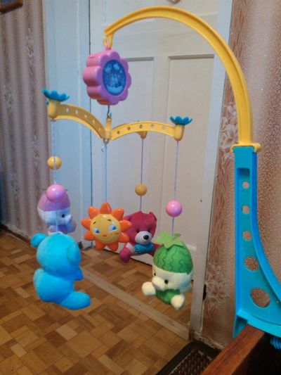 Лот: 3903868. Фото: 1. музыкальный мобиль. Для младенцев