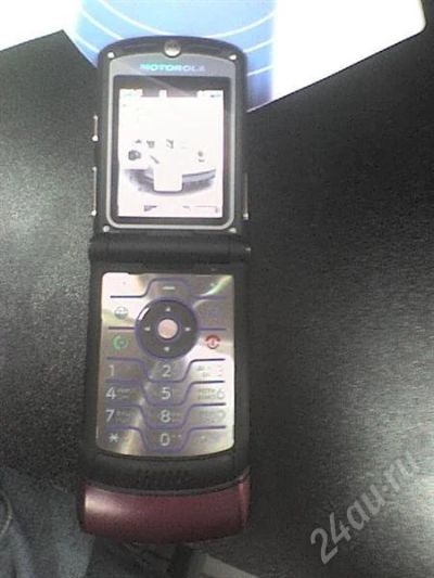 Лот: 373162. Фото: 1. Motorola RAZR v3i. Кнопочные мобильные телефоны
