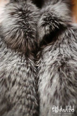 Лот: 9909563. Фото: 1. Продам куртку-жилет мех чернобурка. Верхняя одежда