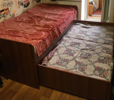 Лот: 16243703. Фото: 1. кровать 2х спальная. Кровати