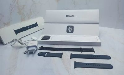 Лот: 21282714. Фото: 1. Смарт часы Apple Watch SE 44 mm... Смарт-часы, фитнес-браслеты, аксессуары